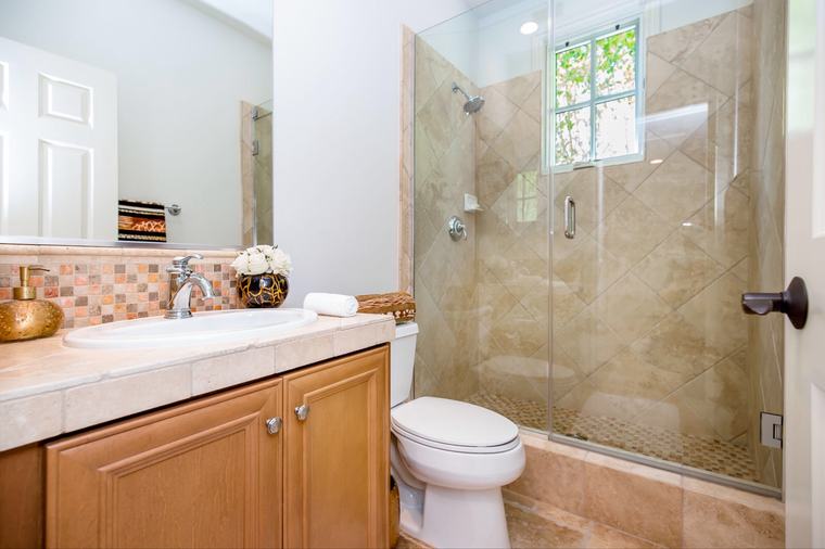 Guest bath